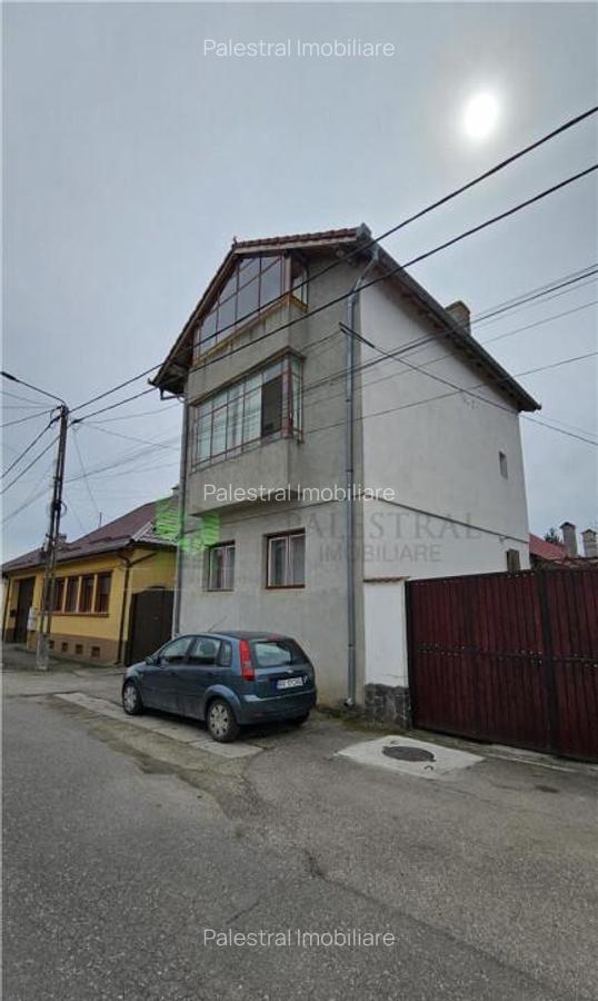 CASA HARMAN SINGUR CURTE 220000 EURO - 1