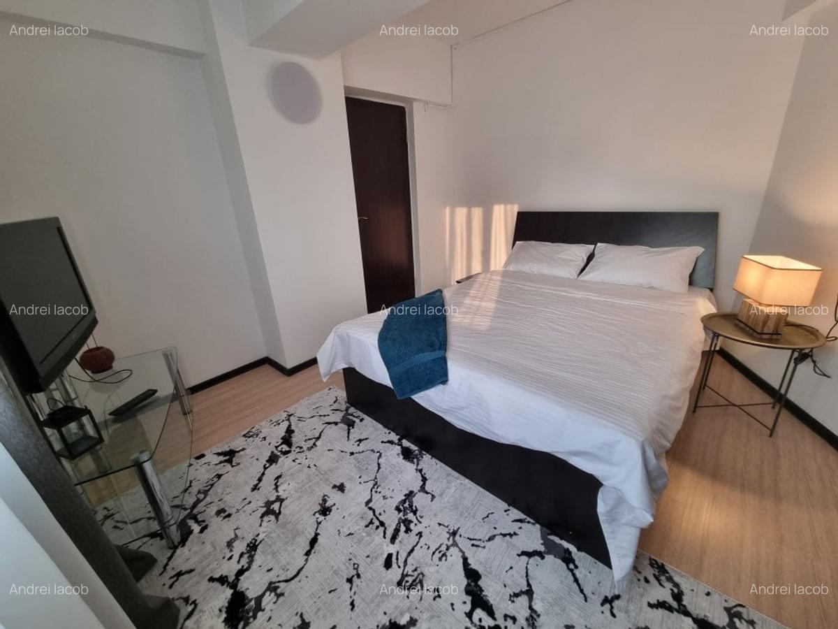 Proprietar - Inchiriez apartament 2 cam zona Palas - Sf. Lazar - Bloc Il Primo - 6