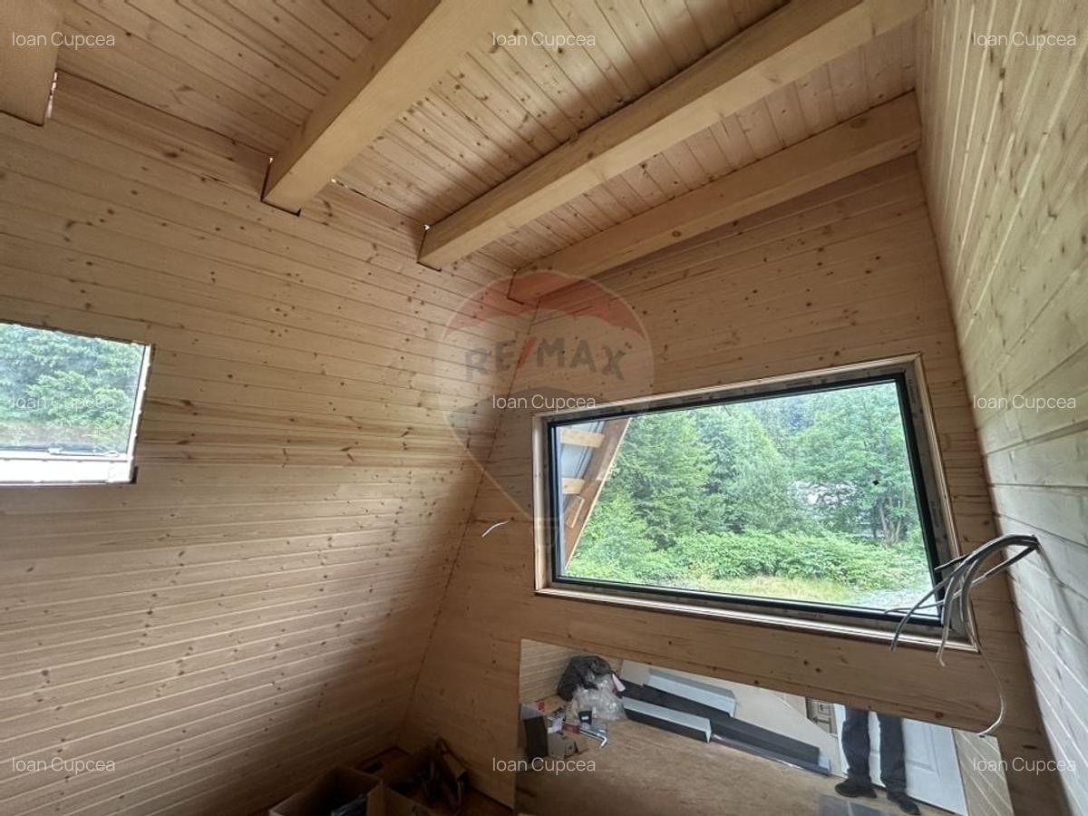 Cabana moderna tip A-frame de 312 m2  de vanzare in zona Firiza - 5