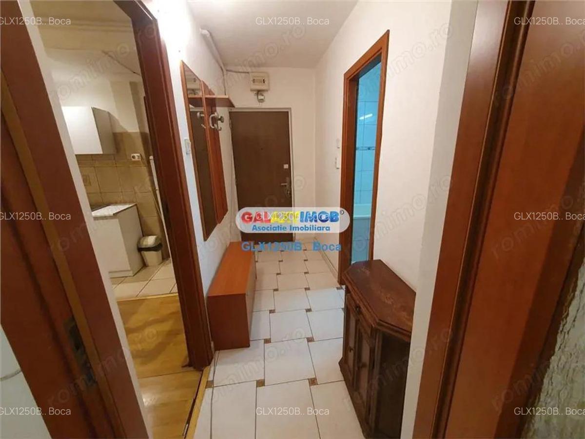 GARSONIERA DECOMANDATA - DECEBAL - 1