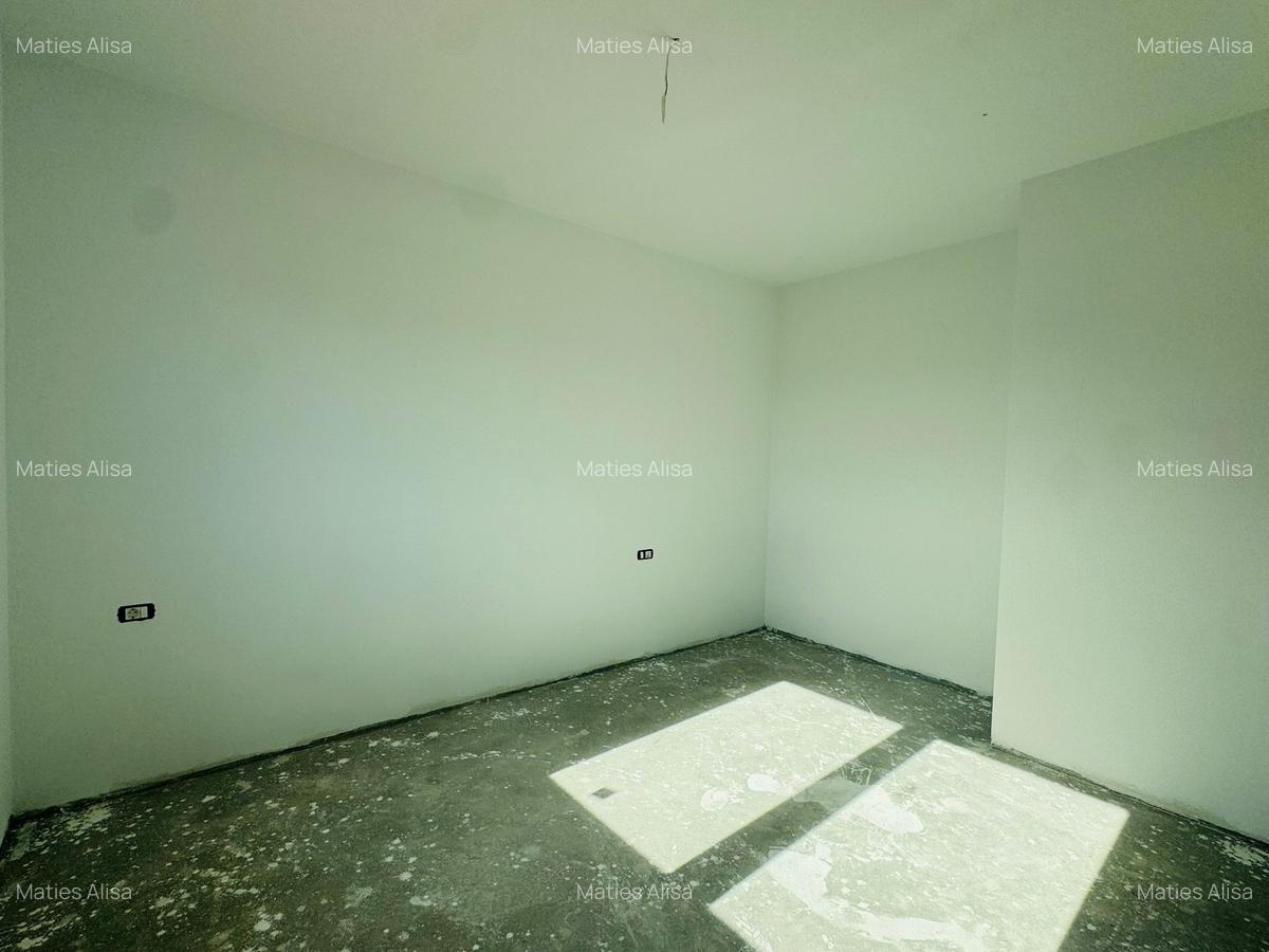 COMISION 0 l Casa tip Duplex l Giroc - 35