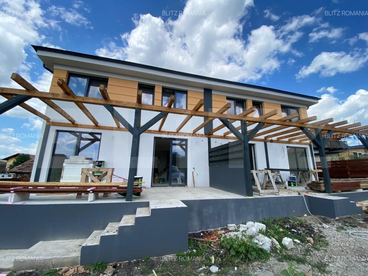 Duplex 120 mp + 2 locuri parcare, teren 334-400 mp - 2
