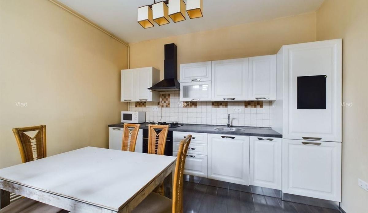Apartament cu 3 camere zona Medicina/Bastion - 10