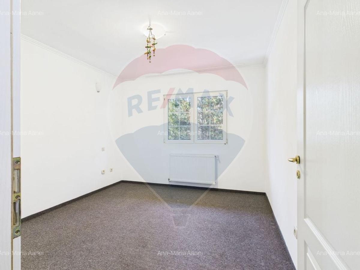 De vanzare | Vila in Paradisul Verde cu gradina si padure proprie | - 12