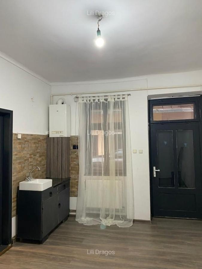 Studio in zona centrala - 1