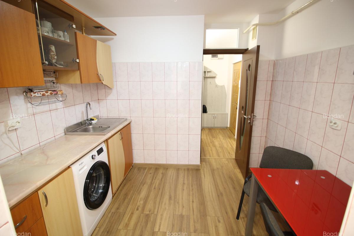 3 Camere etaj 2 ICFrimu imbunatatit - 7