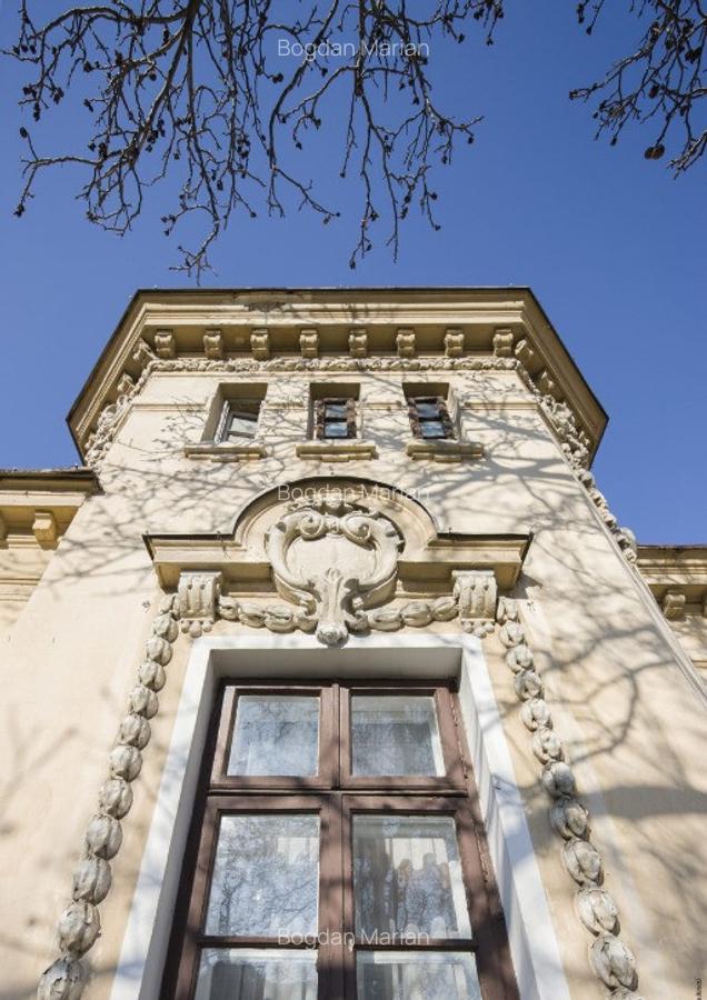Casa de epoca in inima Bucure?tiului Lascar Catargiu / Pia?a Romana - 17