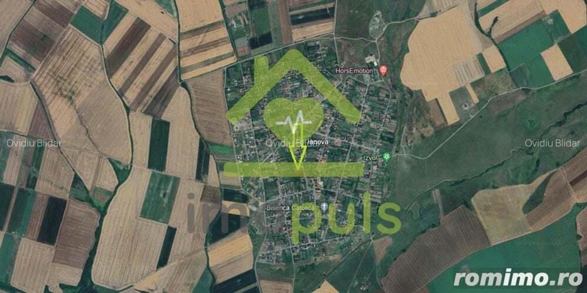 ? Teren la Ianova in vatra satului, 50 euro/mp? - 10