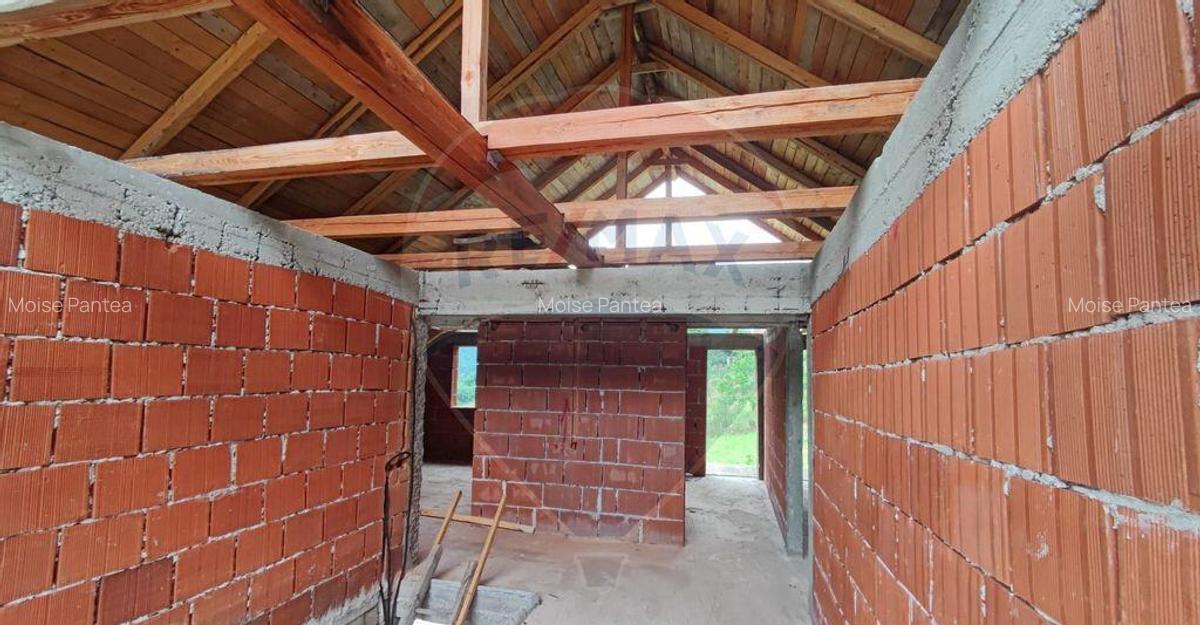 Casa de vacanta cu 6 camere de vanzare Suncuius - 5