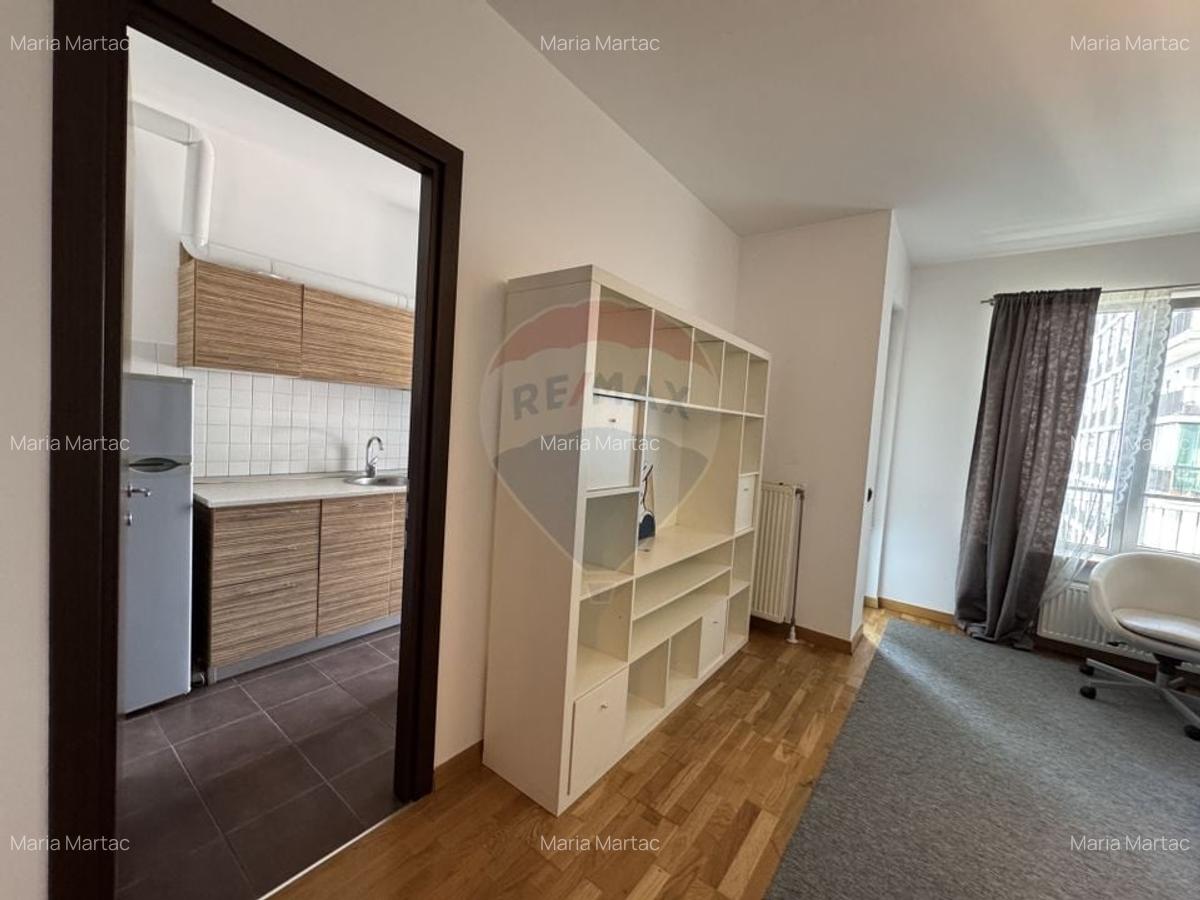 Garsonieră decomandată, mobilată în Văcăresti - 8