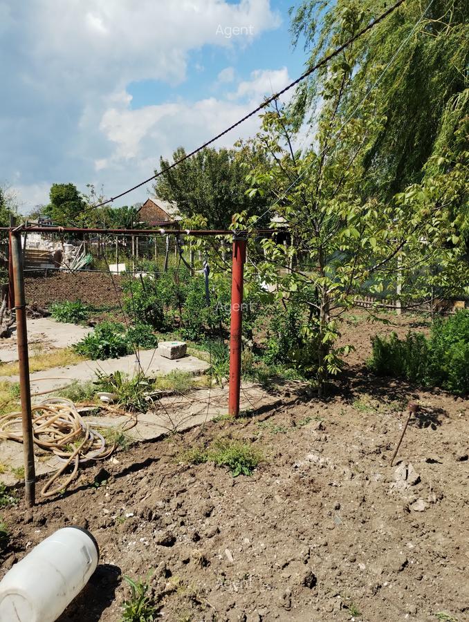 Casă cu 5 camere în Est - 2