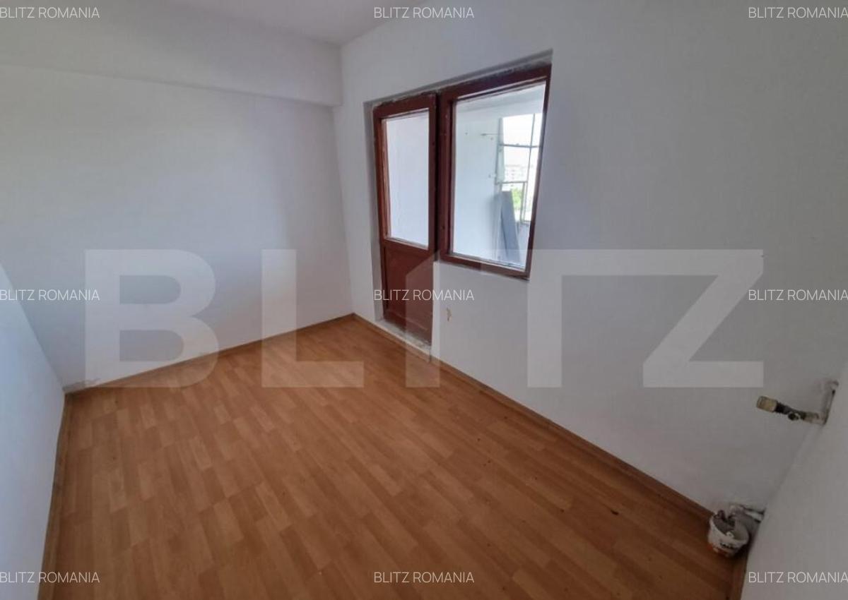 Apartament cu 4 camere, 75 mp, zona Mall Electroputere, Lapu - 9