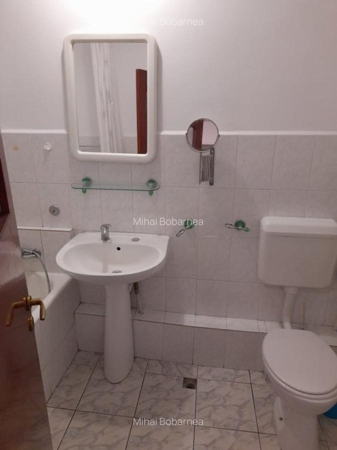 Garsonieră decomandată, mobilată în Panduri - 10