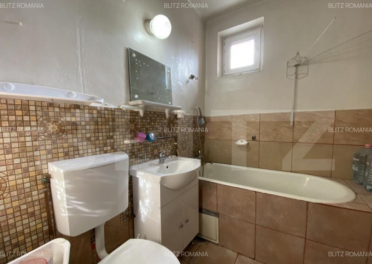 Apartament de vanzare, cu 2 camere, 45 mp, balcon, zona Cent - 3