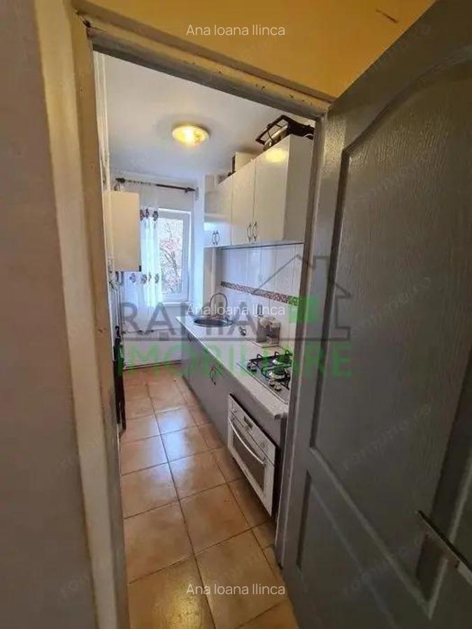 Inchiriere 3 Camere , Astra , Centrala Proprie, Aer Condi?ionat, Parcare - 9