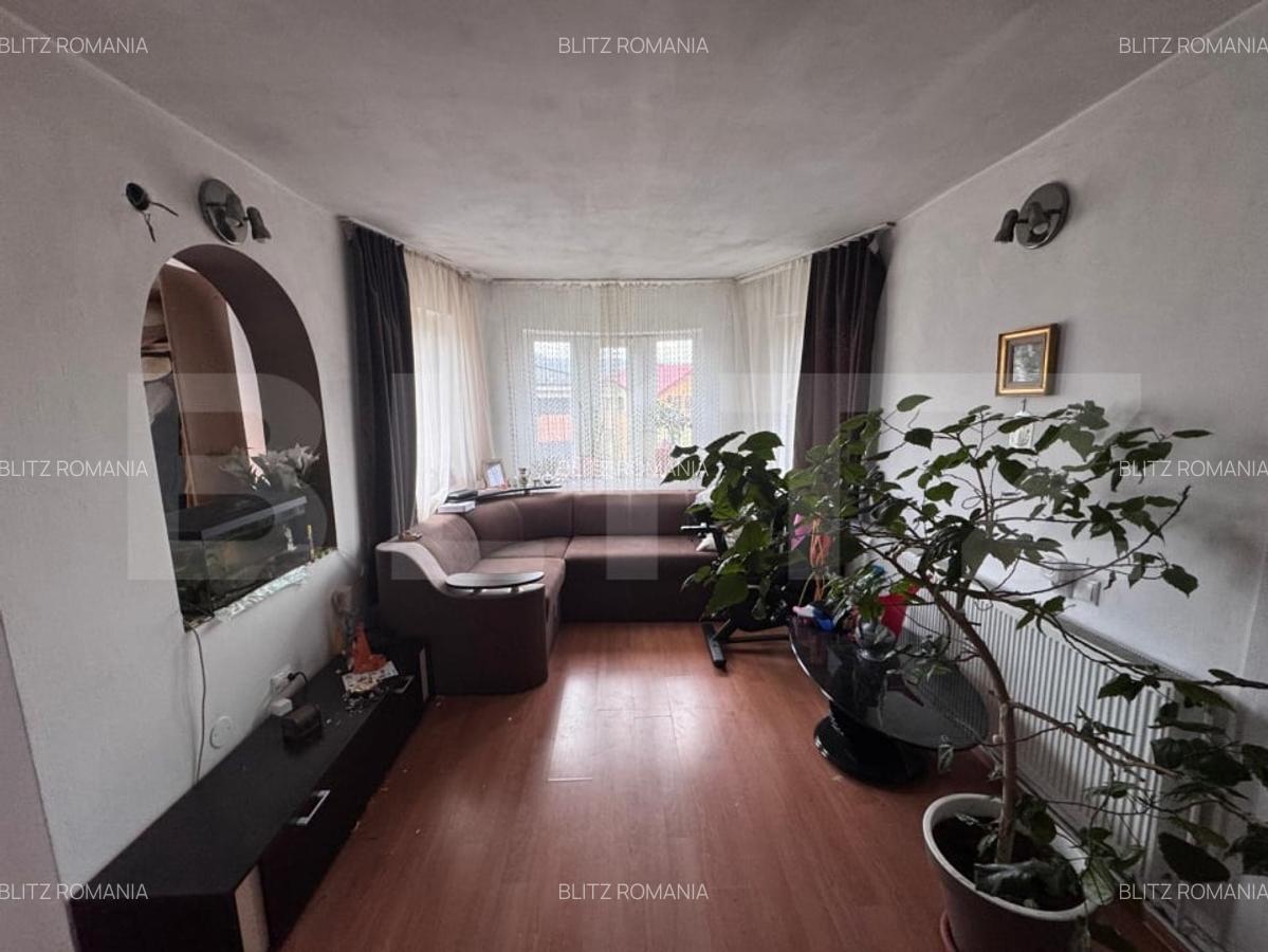 Casa spatioana de 361 mp utili, regim D+P+M, teren de 1366 mp , Dambu Rotund - 13