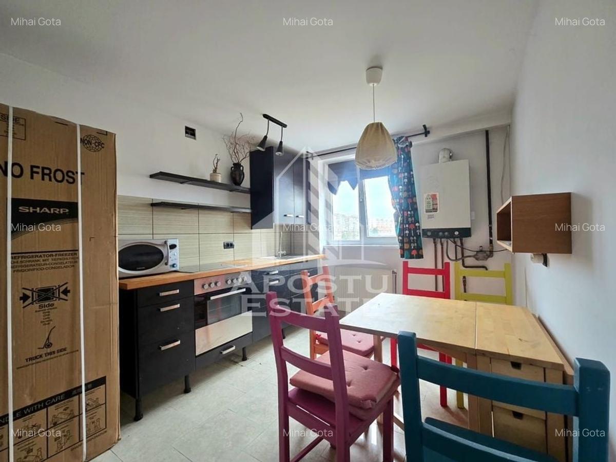 Apartament cu 3 camere, centrala proprie, Circumvalatiunii - 12