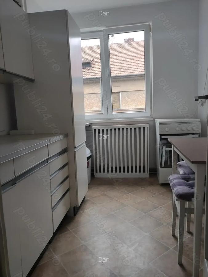 PROPRIETAR vand ap 3 cam Piata700 - 7