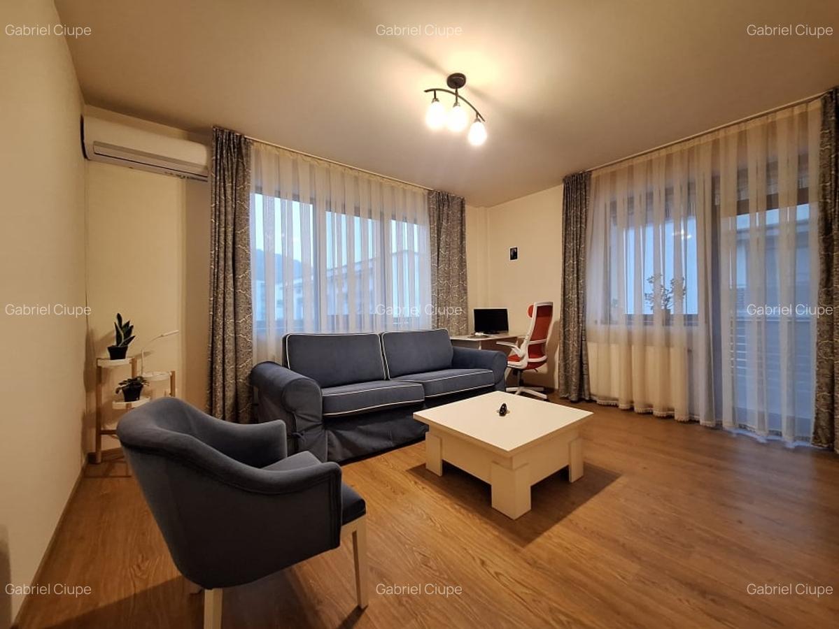 Apartament cu 2 camere, decomandat, balcon, zona Parcului Poligon - 2