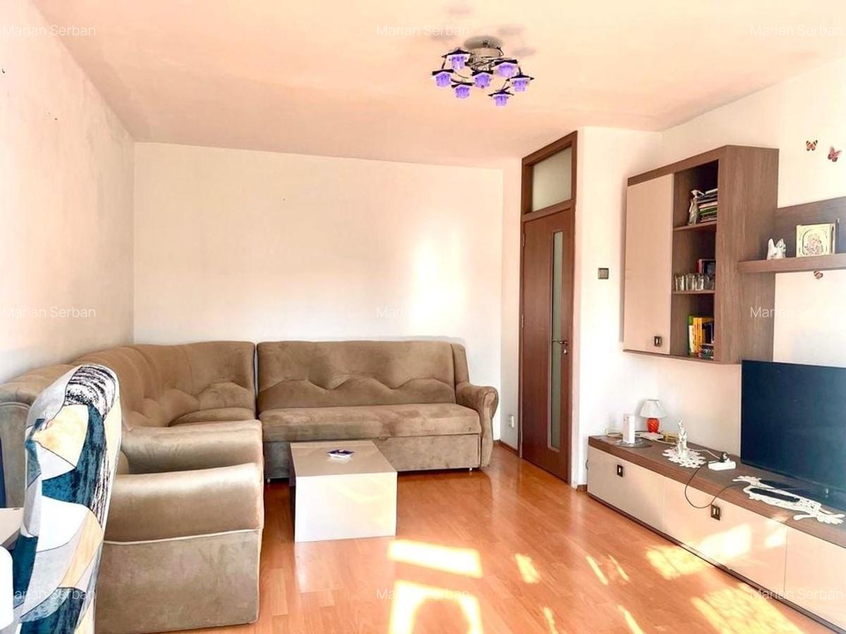 INVESTITIE - garsoniera 39 mp total, renovata, et 4 - Mall Vitan - 1