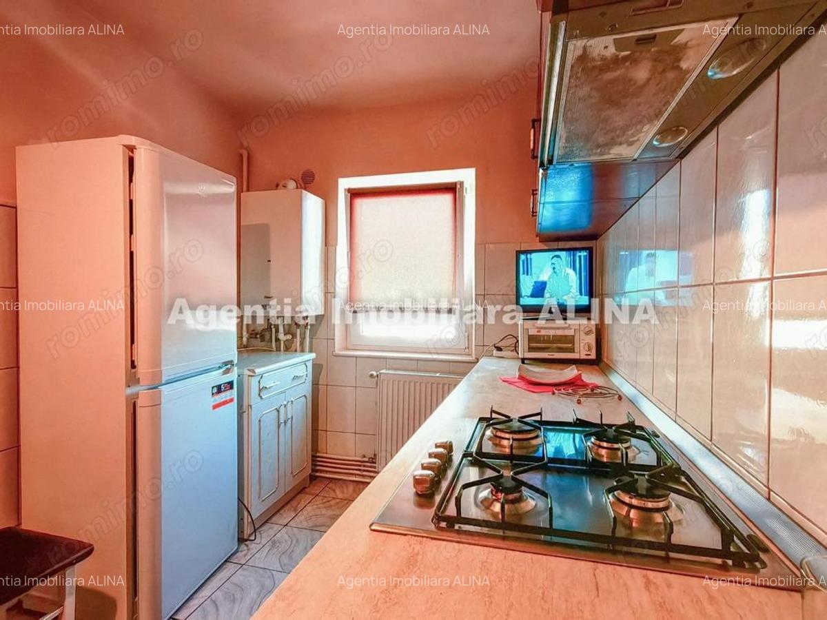 Ap. 3 camere LA CHEIE in Deva, zona Marasti, 64 mp, decomandat, etaj 4, mobilat si utilat. - 2