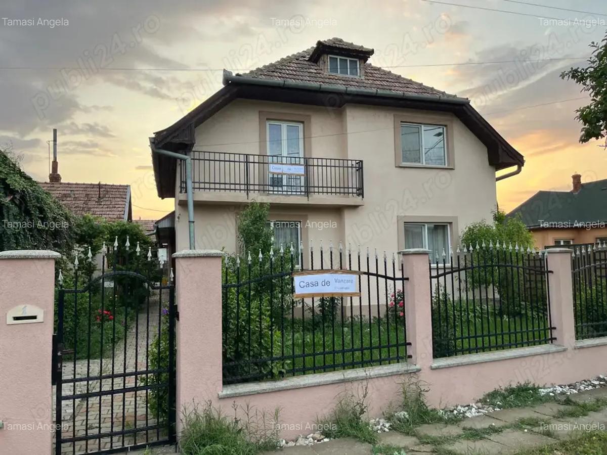 Casa de vanzare - 1