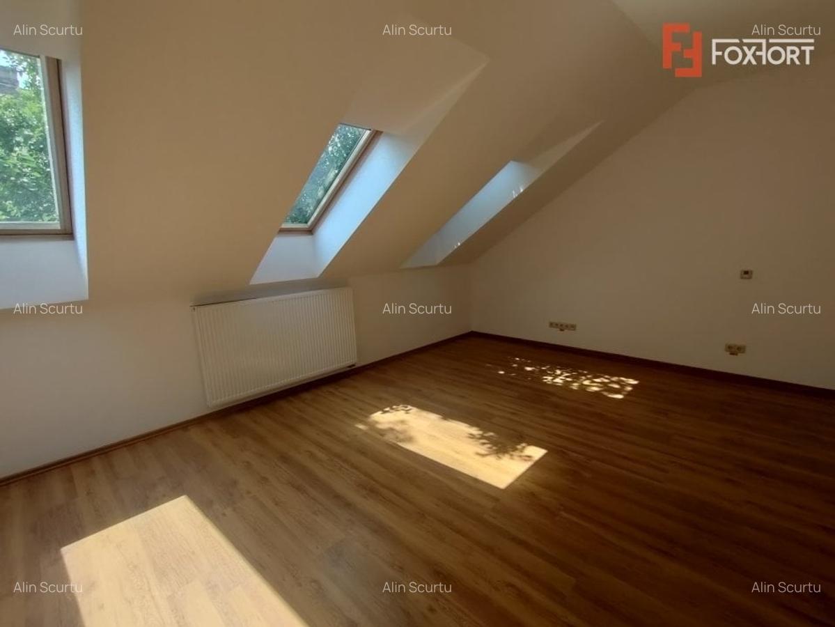 Ture in cabinet medical de inchiriat in incinta DENOVOCLINIC - 15