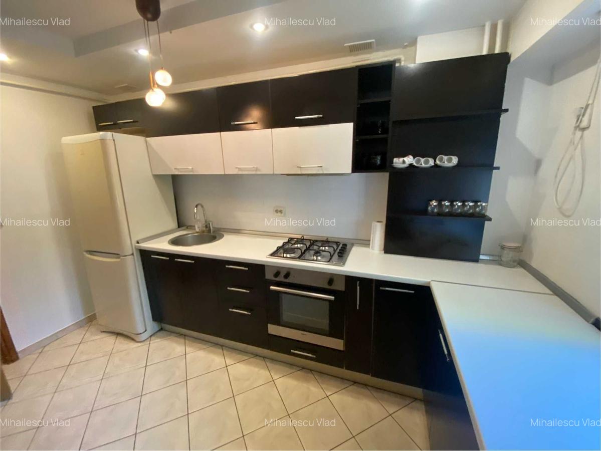 Apartament cu 2 camere decomandat în 13 Septembrie - 16