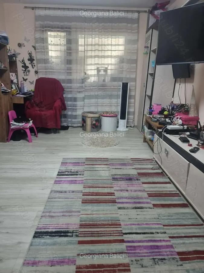 Vand apartament 3 camere - 1