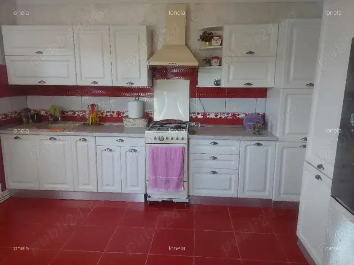 Casa cu 1145 mp teren in Piatra Neamt - 3