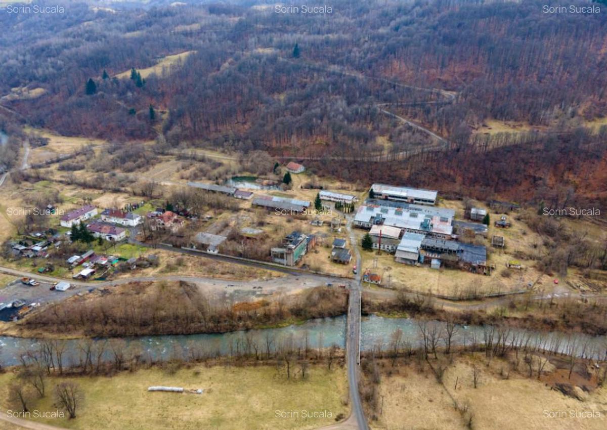 Teren ?i spa?ii industriale, com. Negreni, sat Bucea, jud. - 8