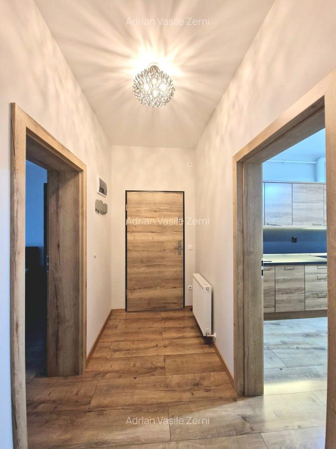 Apartament cu 2 camere decomandat în Central - 2