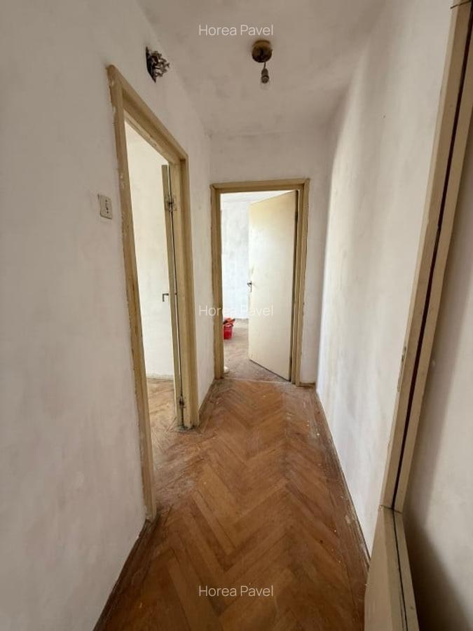 Apartament cu 3 camere semidecomandat în Dacia - 8