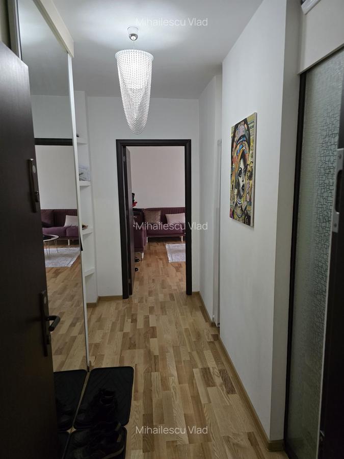 Apartament cu 3 camere decomandat, mobilat în 13 Septembrie - 17
