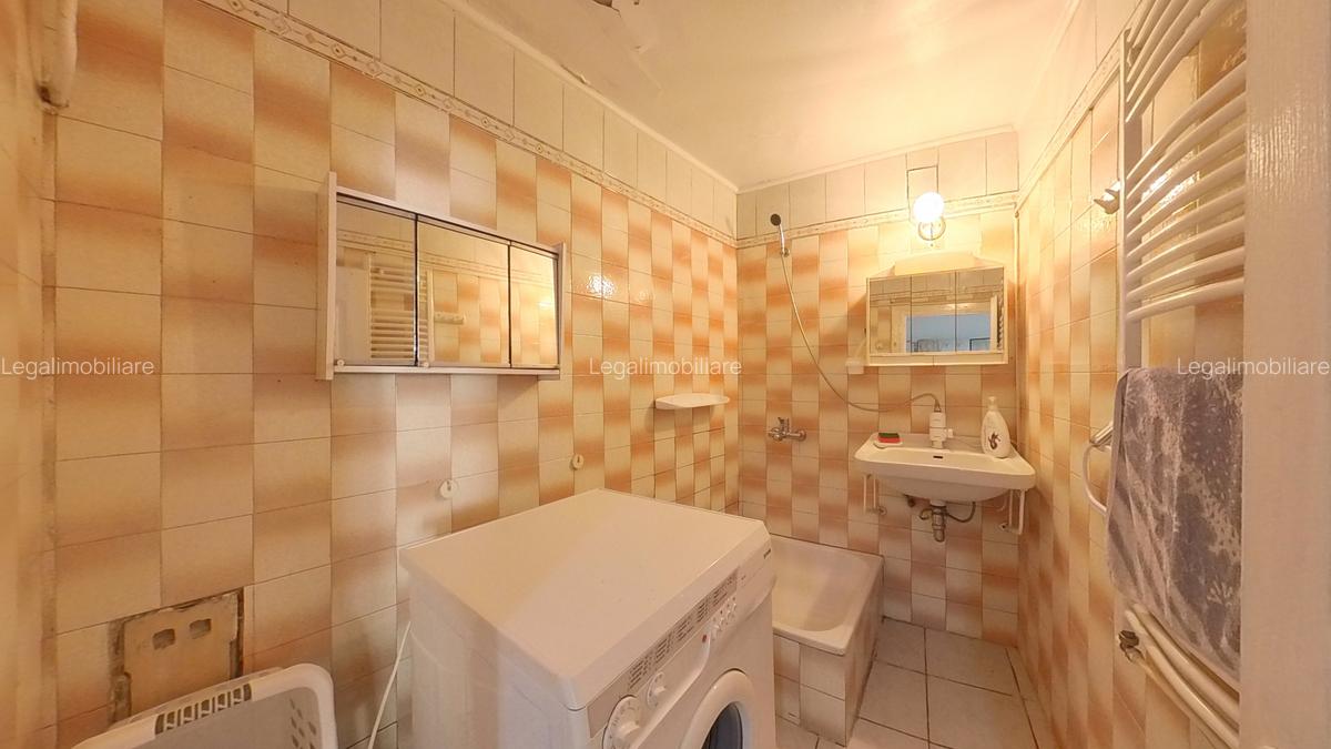 Casă individuala cu 4 camere și garaj în centrul istoric - 9