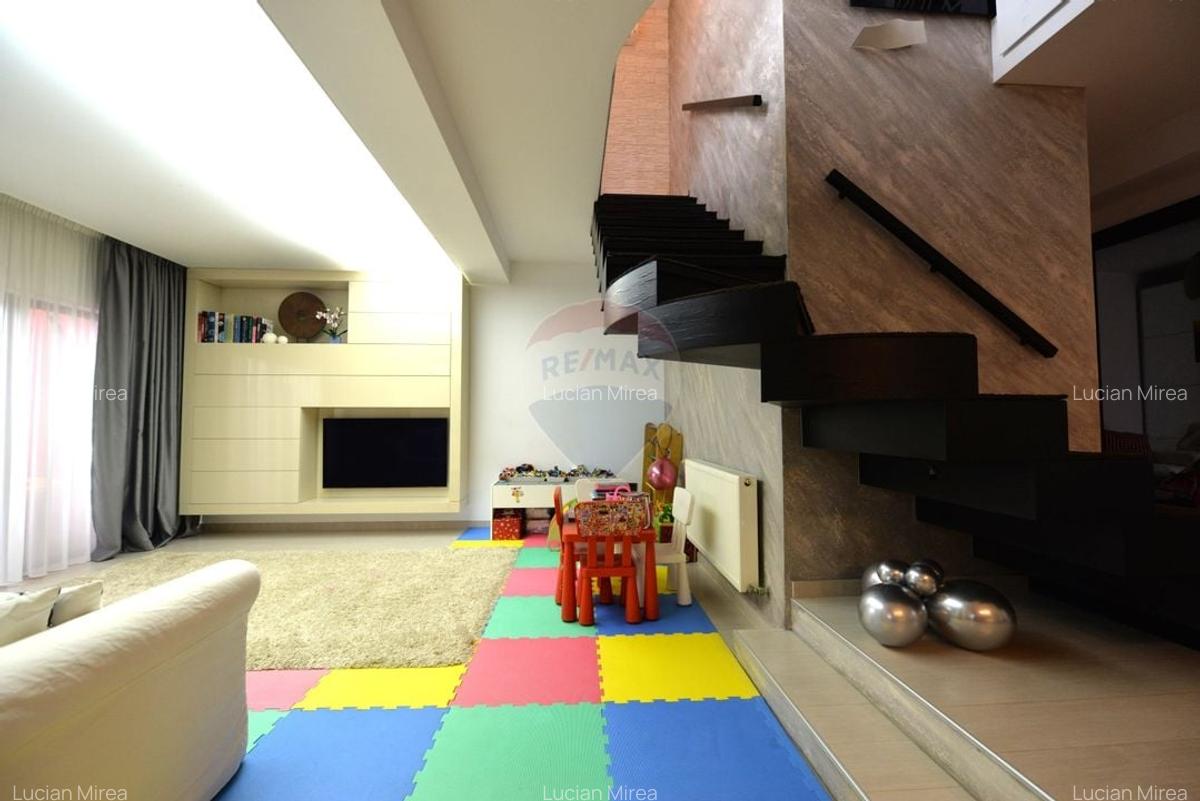 Casa Vila cu 4 camere de vanzare in  Cernica langa padure - 46