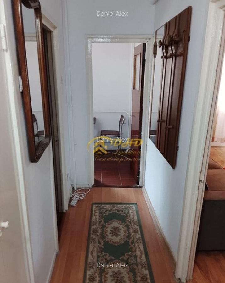 Ap. 1 camera, 30 mp, balcon, langa Piata Unirii - 4