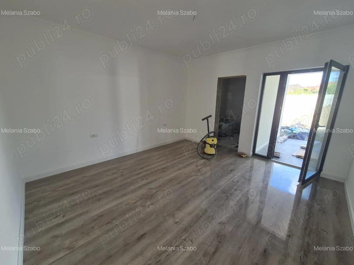 Vila eleganta, finisata complet, Via Carmina comision 0 - 7