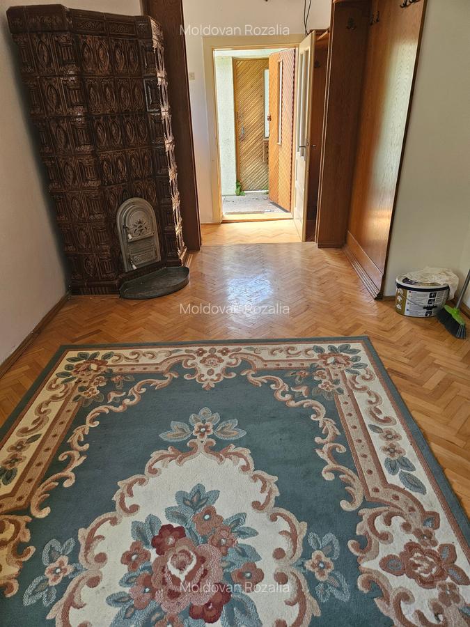 De vanzare semicentral,casa singur in curte,cu 2 camere,teren 330mp,pe un nivel. - 3