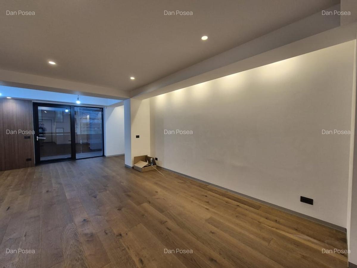 Apartament 3 camere de inchiriat Baneasa - 16