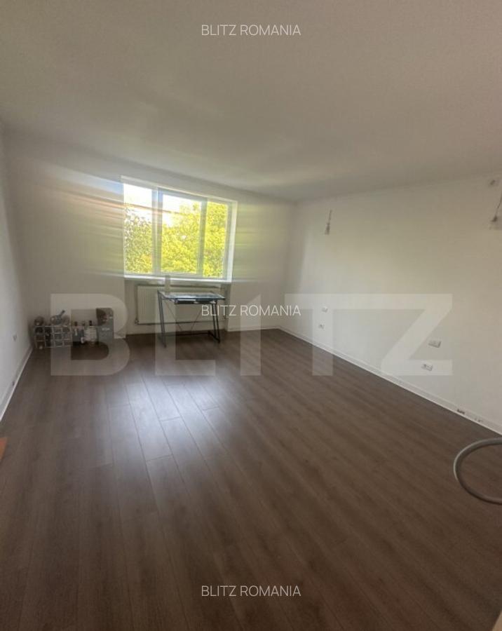 Casa tip apartament, cu 3 camere, 86 mp, zona 14 Mai - 7