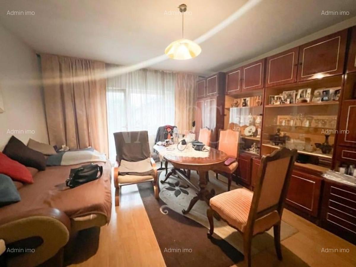 Apartament 4 camere de vanzare in Dambul Rotund, Cluj Napoca - 1