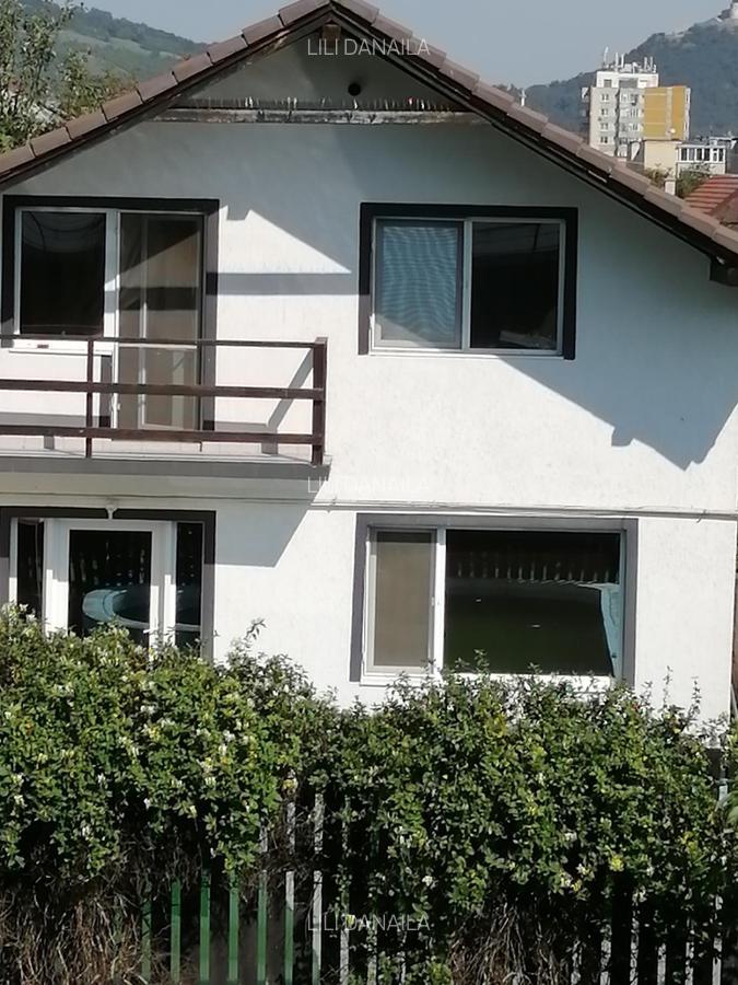 Vand casa P+M zona Ceangai - 1