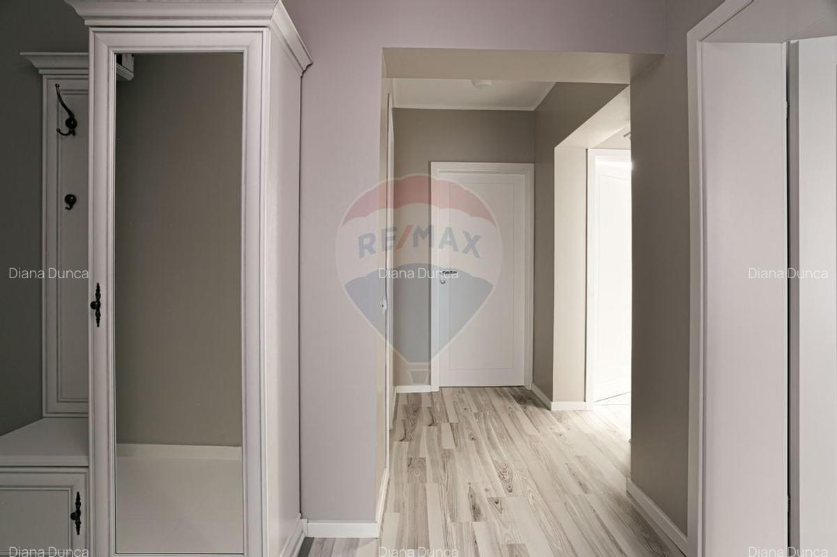 Apartament 3 camere, zona Traian-Boul Rosu - 8 Apartament 3 camere, zona Traian-Boul Rosu - 8
