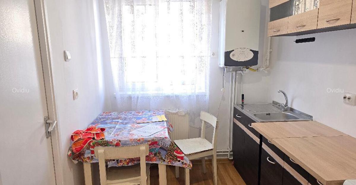 Vand sau inchiriez apartament 4 camere in Deva, Pieta Centrala, et. 3 - 12