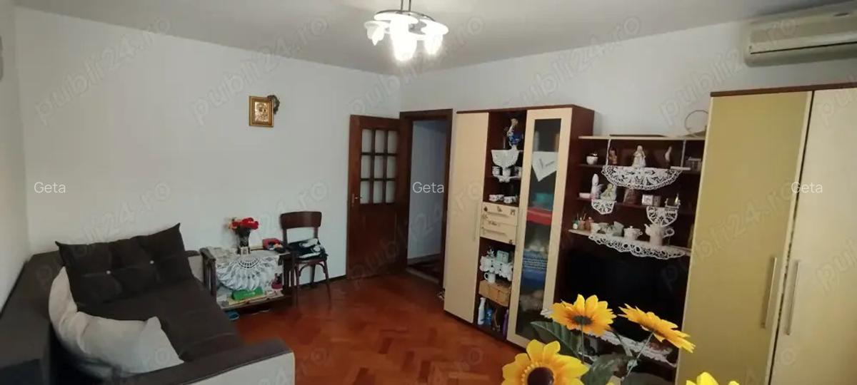 Apartament 2 camere etaj 2 din 4 semi decomandat,mobilat,utilat zona Kaufland vest - 1
