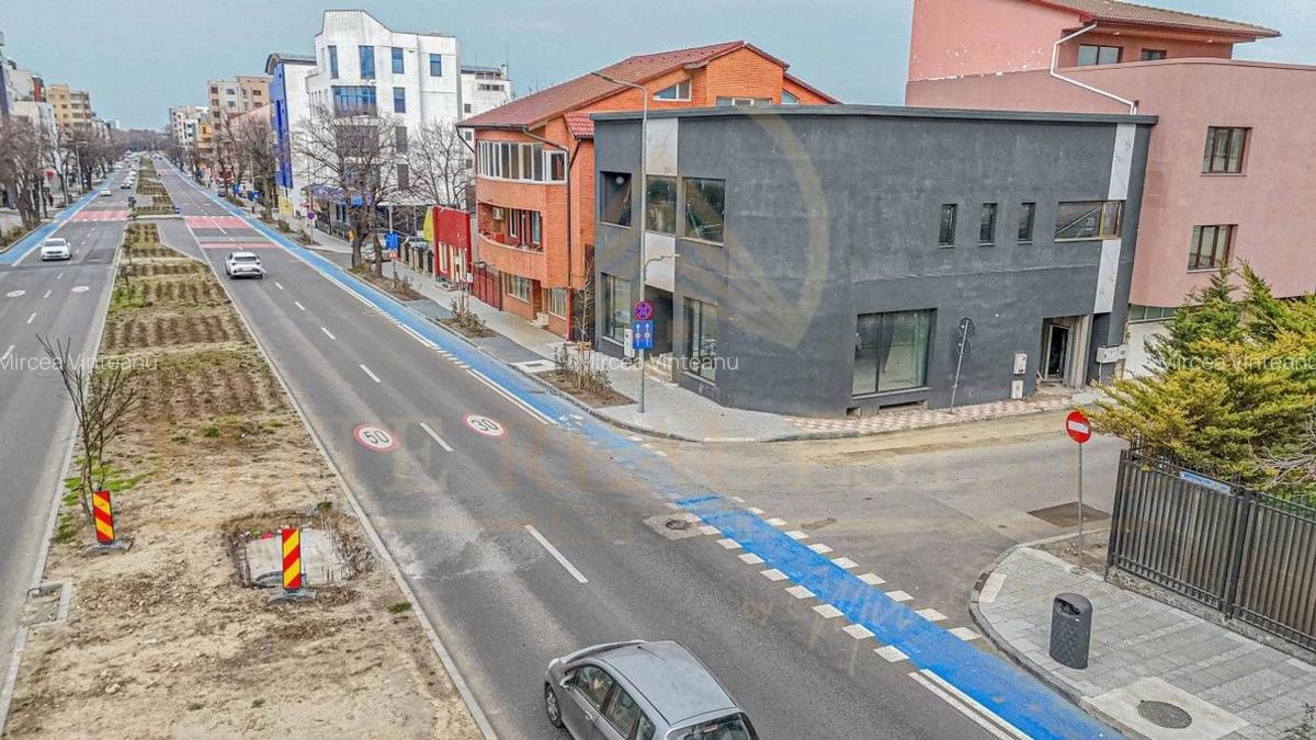 Bulevardul Mamaia - Oportunitate Unica de Investitie!! - 1