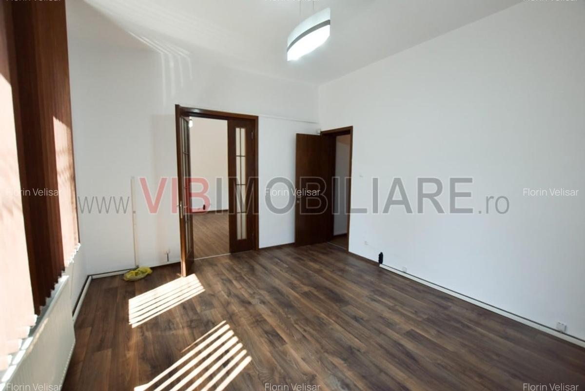 Piata Unirii Cantemir Maresti Spatiu birouri Vila 4 camere 120mp - 2