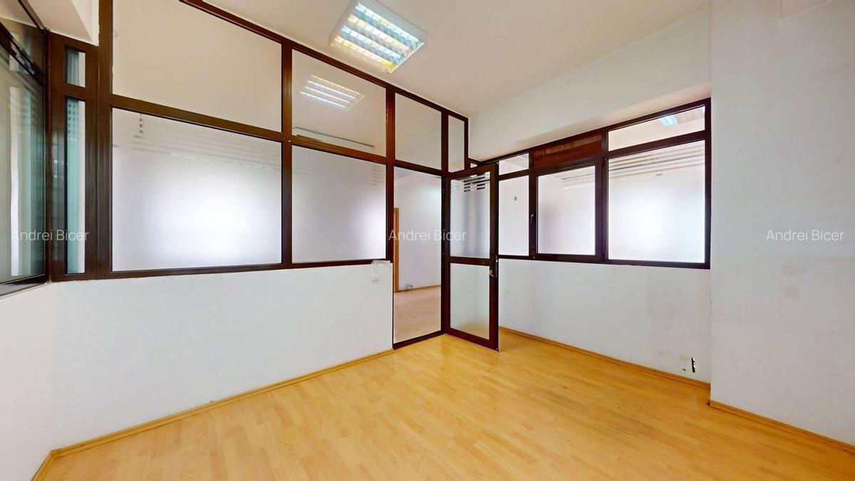 DAMAROAIA | Jiului | Chirie Casa 16 camere | 15 parcari + metrou 900m - 15