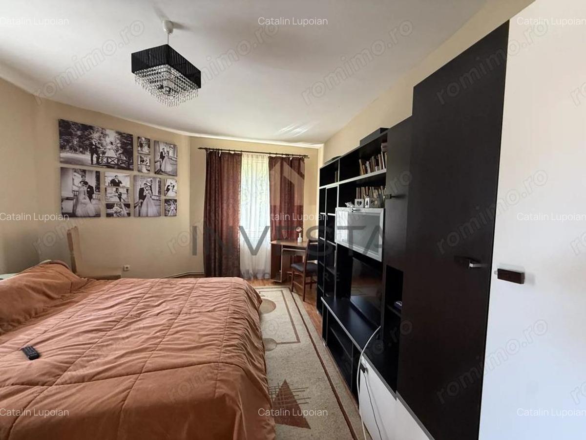 De vanzare Casa individuala 180 mp utili, teren 1080 mp cu front 24 - 6